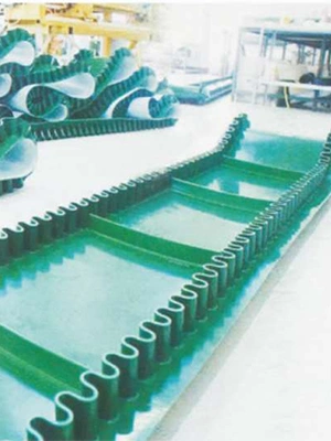 Conveyor Belts with V-Guides, Cleats and Sidewalls