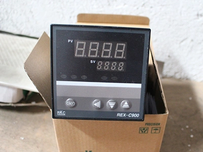 DK Temperature Controller